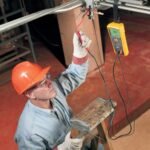 Fluke 1507 Insulation Tester - Image 3